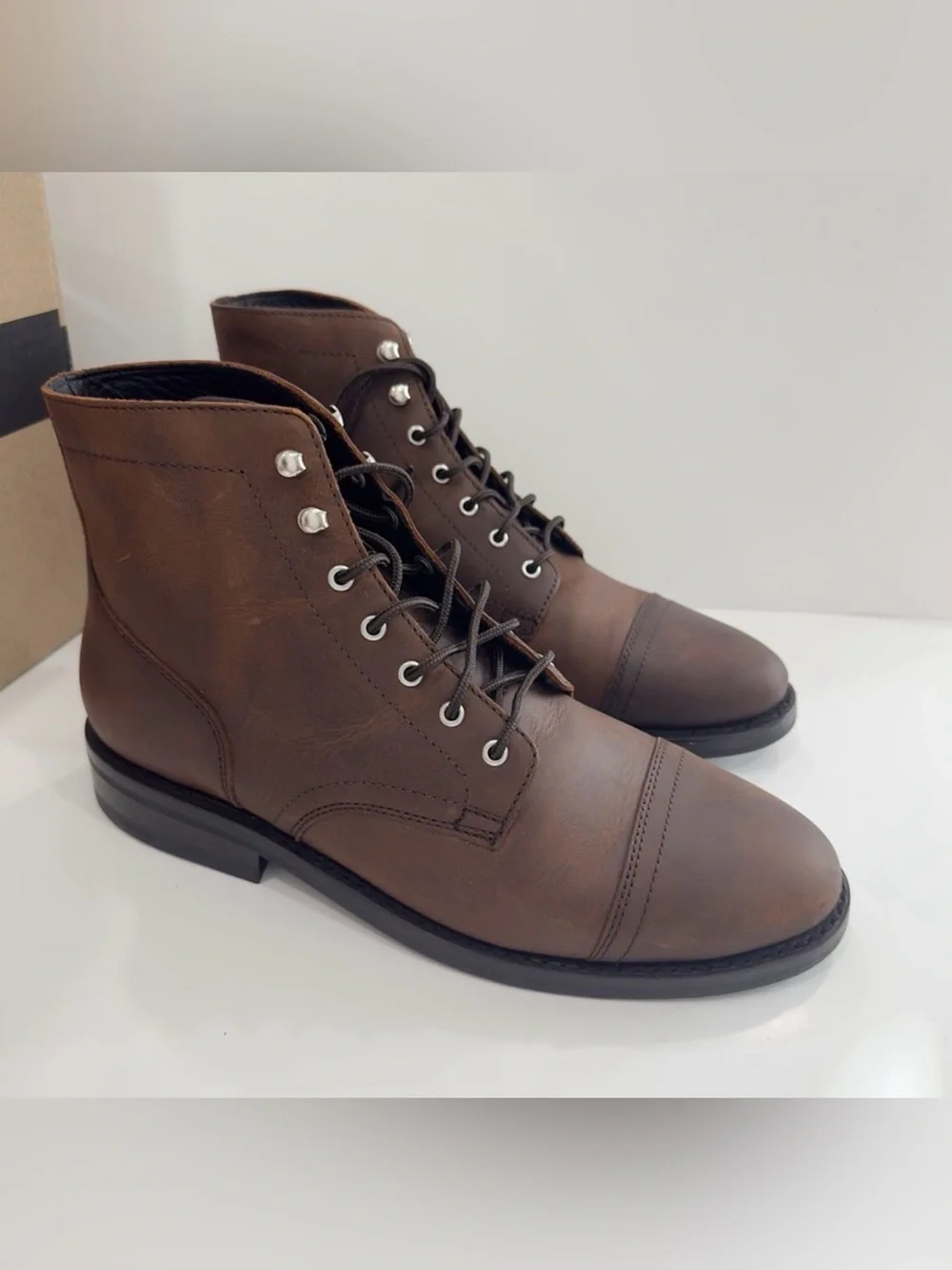 Thursday Boot Company Men's Arizona  Captain Cap Toe Leather Boots - Wide Width